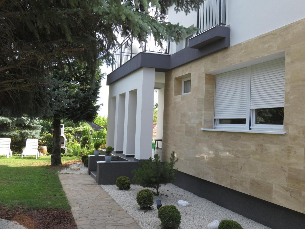 Art Inn Apartmanház Balaton-Gyenesdiás Exterior foto